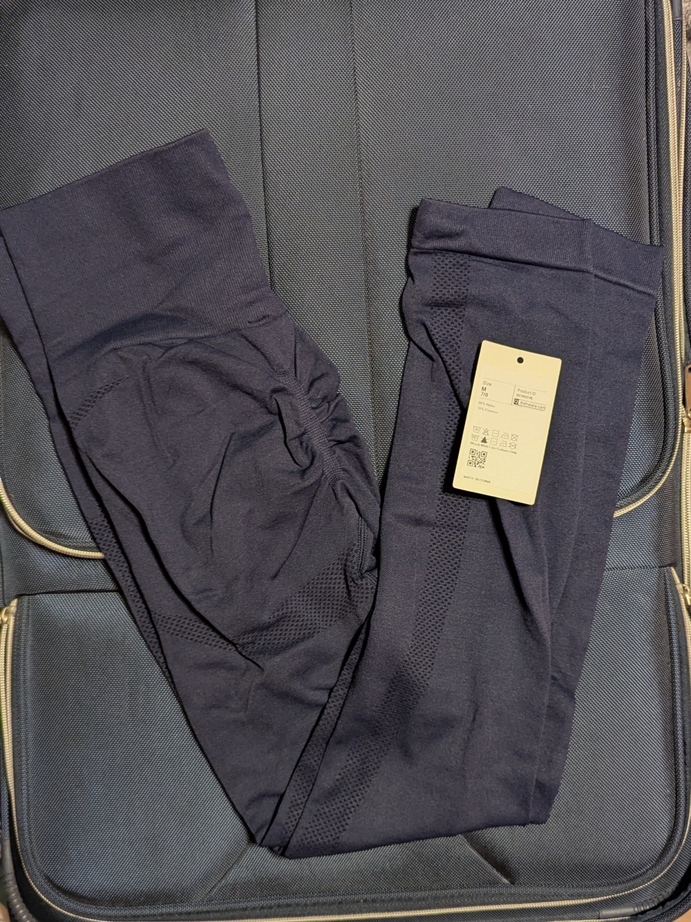 Halara Seamless Flow High Waisted Ruched 7/8 Yoga Leggings Size Medium NWT